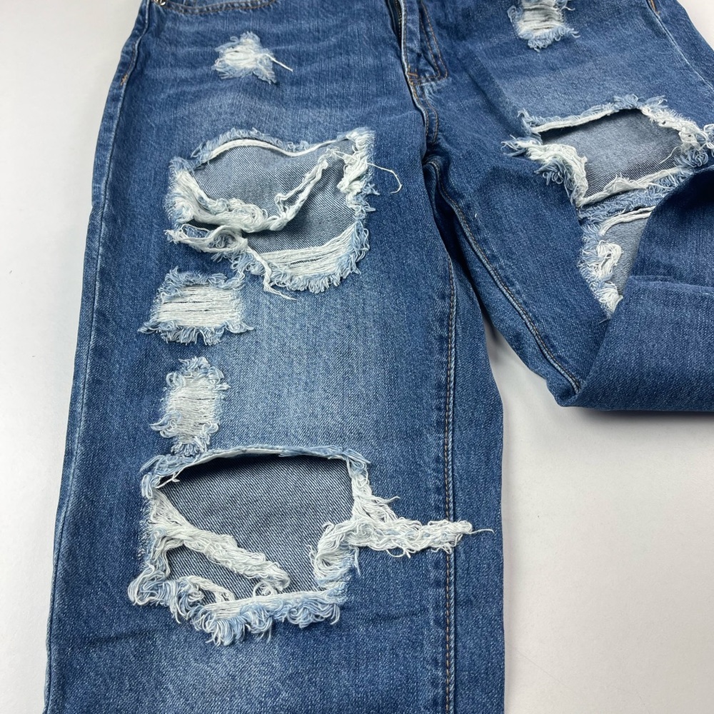 Missguided Petite Riot High Rise Ripped Jean - Picture 3 of 8